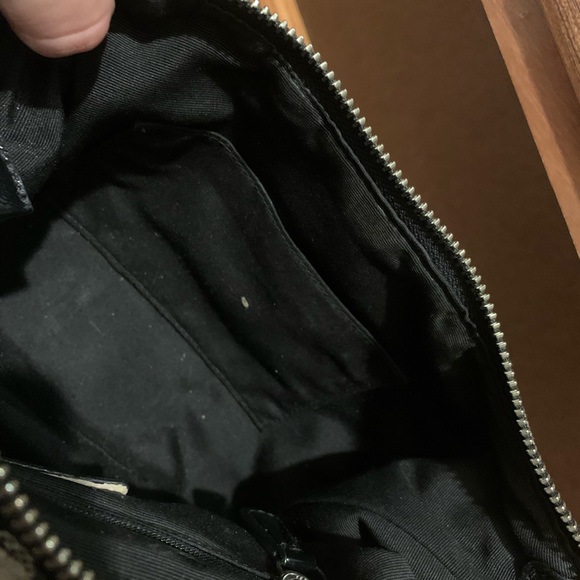 Coach - small purse. - Picture 6 of 9